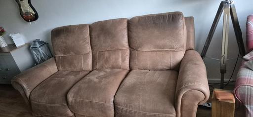 Buy & Sell Newark Newark and Sherwood - Photos for 3 seater sofa power recliner