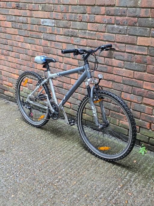 Buy & Sell Dulwich South East London - Photos for Giant Boulder Mountain Bike Adult (17