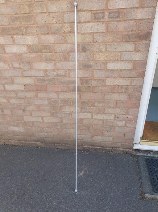Buy & Sell Gornal Wood Dudley - Photos for 5ft Metal Curtain Rail, Extending To 10ft ,