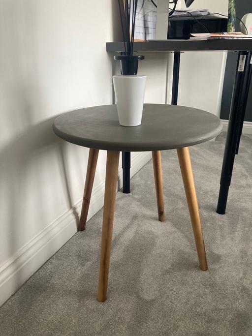 Buy & Sell Hopwood Bromsgrove - Photos for Side table habitat