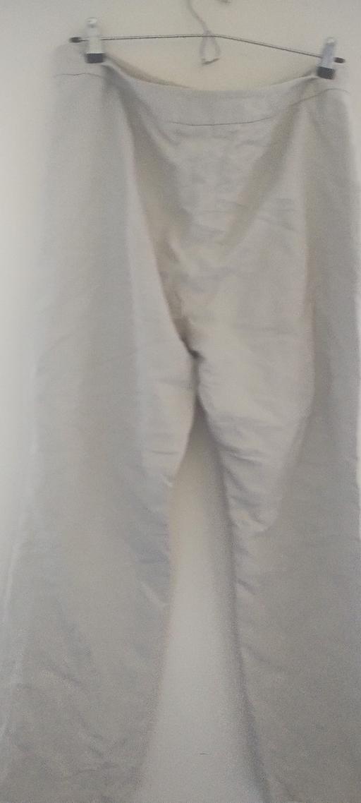 Buy & Sell Sneinton Nottingham - Photos for Ann Taylor cream trousers size 16