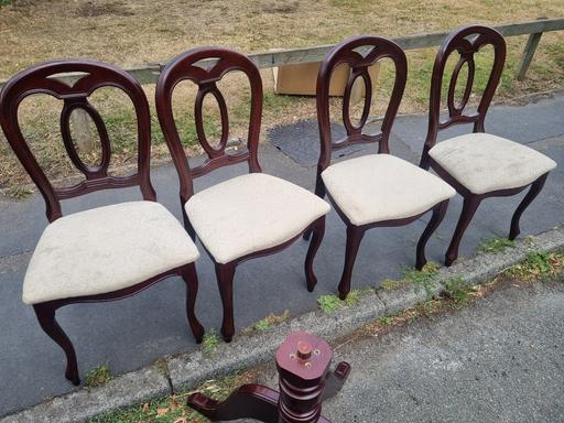 Buy & Sell Bradmore Wolverhampton - Photos for table and chairs