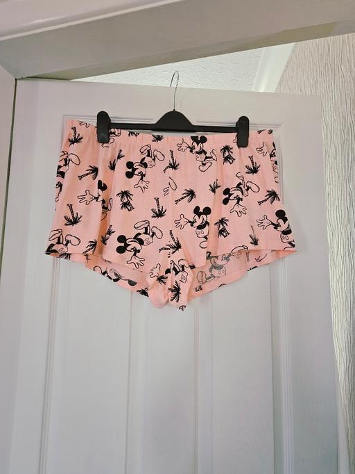 Buy & Sell Newton Doncaster - Photos for Disney style shorts, size 18/20..NEW