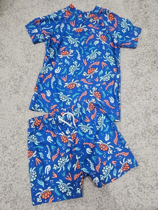 Buy & Sell Weston Point Halton - Photos for Age 5-6 swimming suit