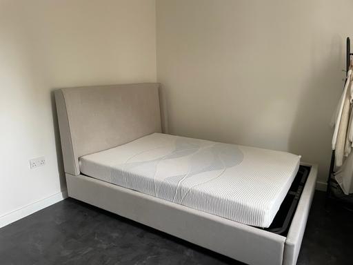 Buy & Sell Chesham Buckinghamshire - Photos for Double Bed Silentnight Mattress