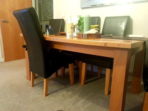 Buy & Sell Dudley Port Sandwell - Photos for 8 to 10 seats dining table with 6 chair