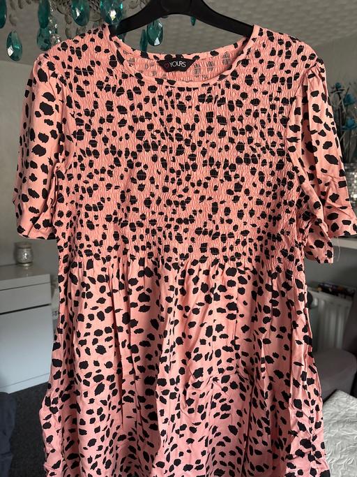 Buy & Sell Cheshunt Broxbourne - Photos for Ladies top new