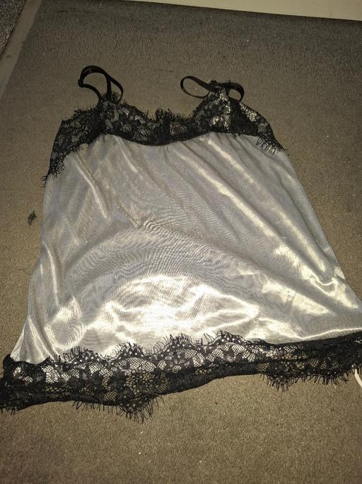 Buy & Sell Dodworth Barnsley - Photos for girls top size 6 to 8