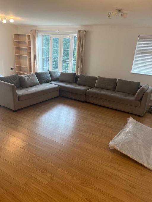Buy & Sell Park Lane Central London - Photos for L shape corner sofa