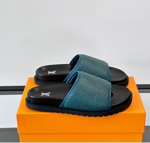 Buy & Sell Redhill Reigate and Banstead - Photos for Black and Blue Louis Vuitton Sliders with Box