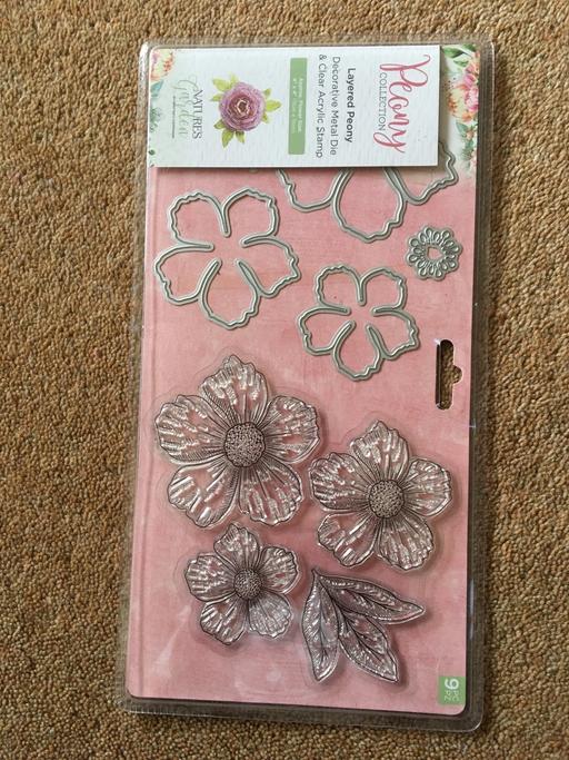 courses Cheslyn Hay South Staffordshire - Photos for Craft die and stamp set