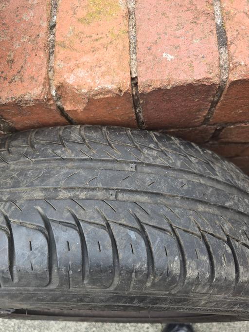 Vehicles Holly Hall Dudley - Photos for peugeot 207 wheel