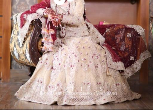 Buy & Sell Oldham Town Centre Oldham - Photos for Asian bridal heavy dress