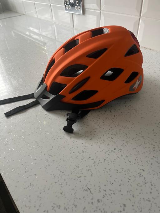 Buy & Sell Woodsetton Dudley - Photos for Cycle helmet with light