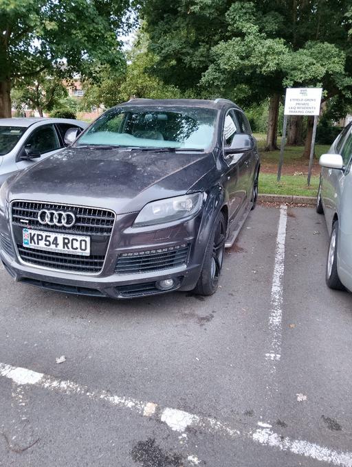 Vehicles Charlton South East London - Photos for Audi Q7 2008 V8 Diesel – Drives Perfect – Bar