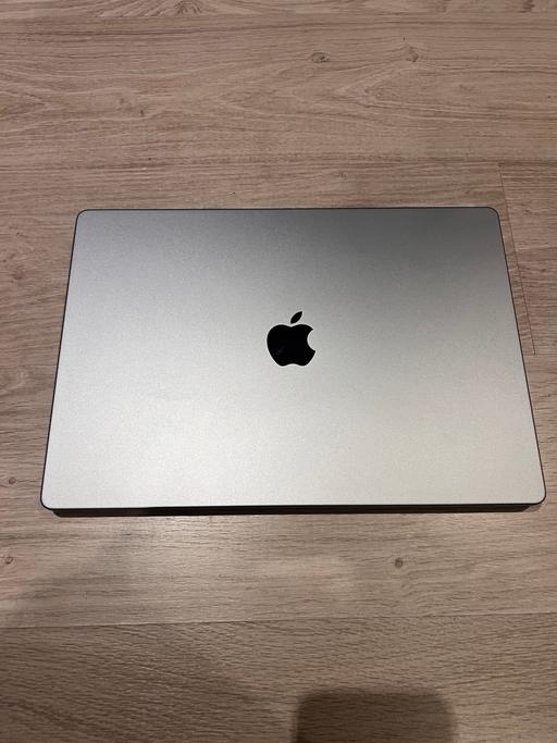Buy & Sell - Photos for MacBook Pro 16-inch | Excellent condition