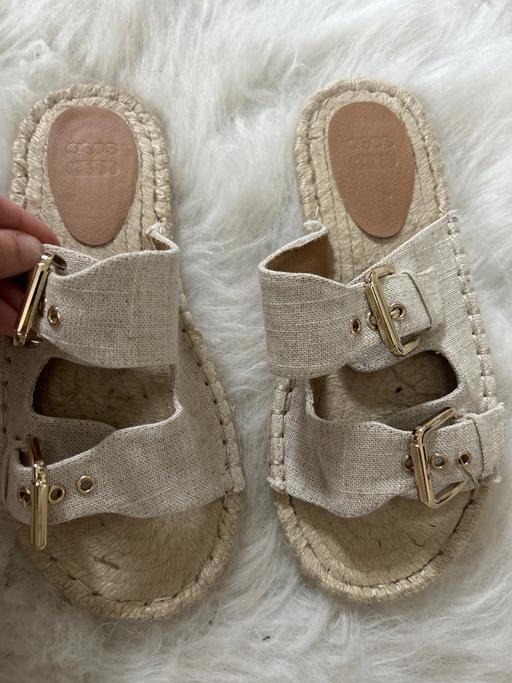 Buy & Sell Bells Mill Dudley - Photos for ASOS sandals size 6