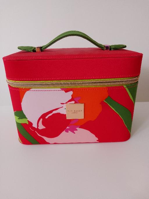 Buy & Sell Alvecote North Warwickshire - Photos for ted baker make up vanity box