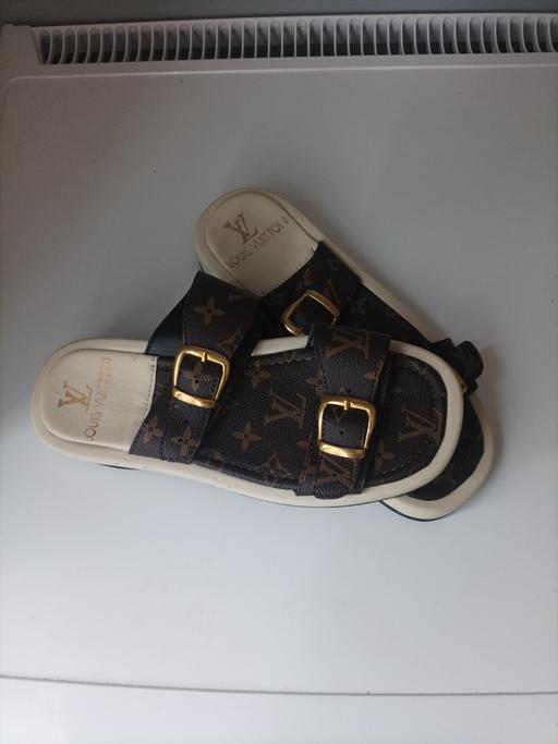 Buy & Sell Woodsetton Dudley - Photos for l v sandals brand new