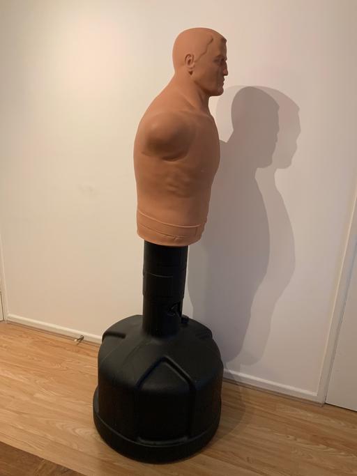 Buy & Sell Notting Hill West London - Photos for Free standing punching bag