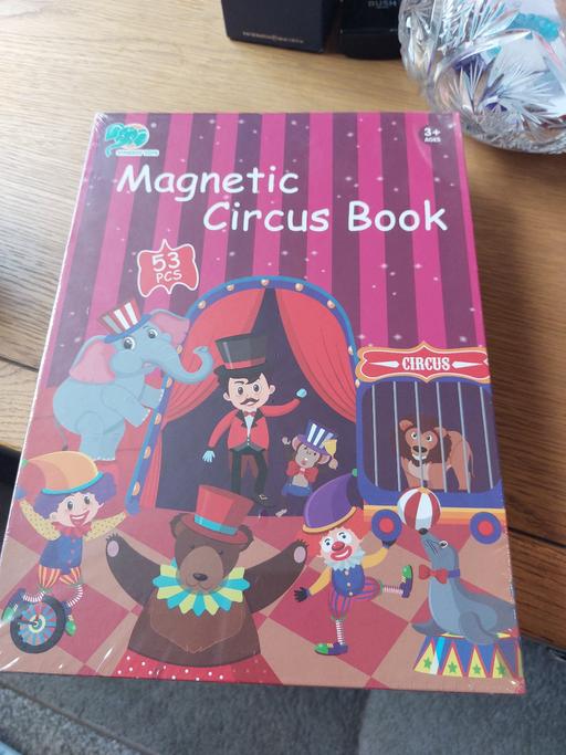 Buy & Sell Intake Doncaster - Photos for magnetic books