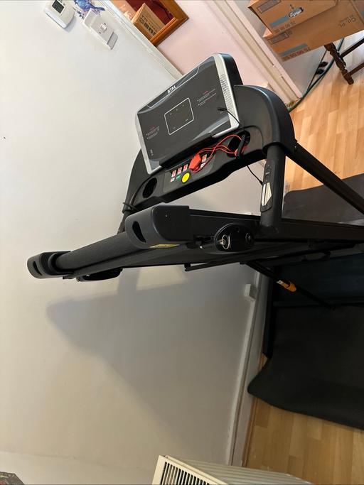 Buy & Sell White City West London - Photos for Foldable Treadmill with incline