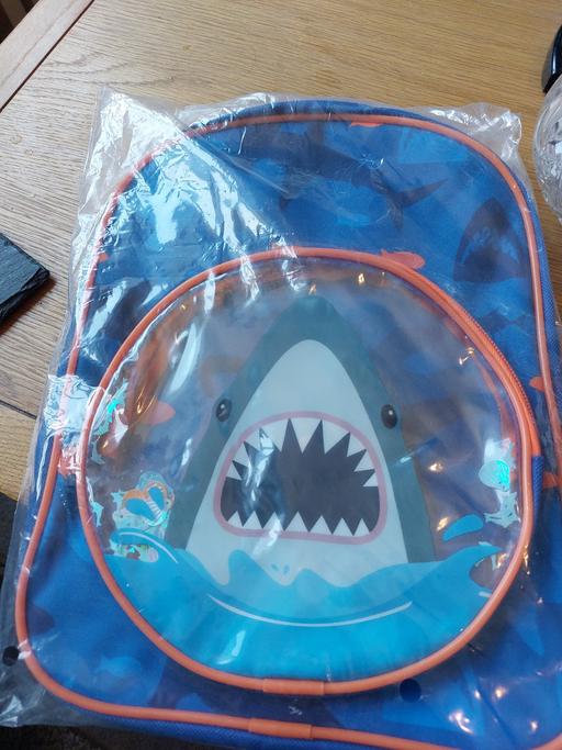 Buy & Sell Intake Doncaster - Photos for shark back pack