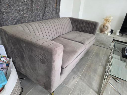 Buy & Sell Handforth Cheshire East - Photos for 🪑 “Slender” 2 Seater Sofa - Or best of offer