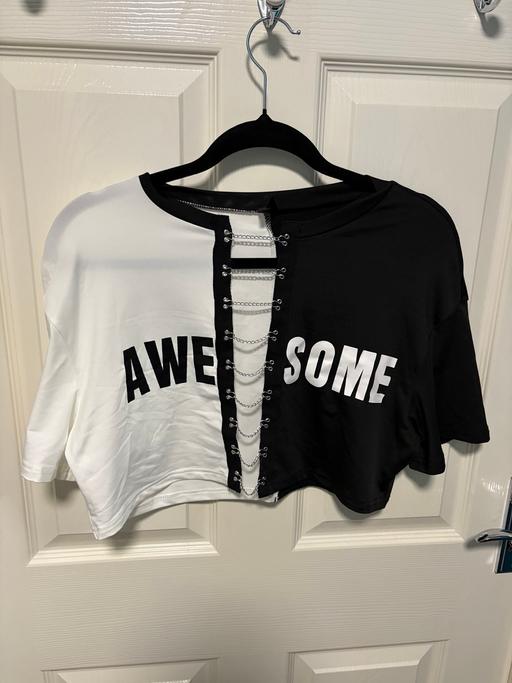 Buy & Sell Charter Avenue Industrial Estate Coventry - Photos for Awesome black and white summer crop top
