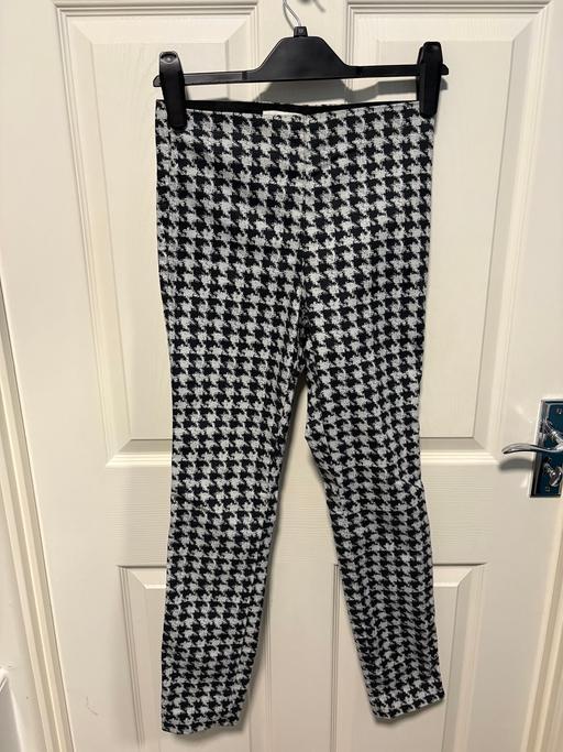 Buy & Sell Charter Avenue Industrial Estate Coventry - Photos for H&M Checkered Black and White Leggings Size 6