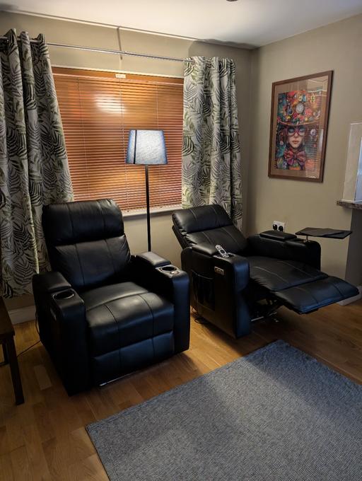 Buy & Sell Horncastle East Lindsey - Photos for electric arm chair with heating and massage