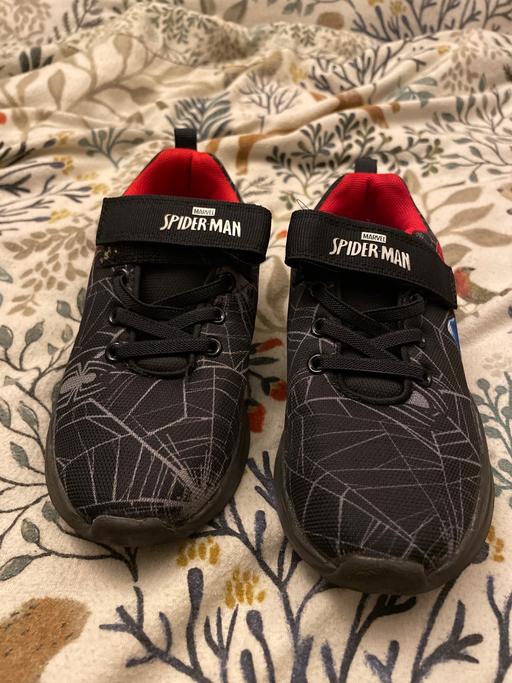 Buy & Sell Rowley Village Sandwell - Photos for Boys Spiderman trainers size 13