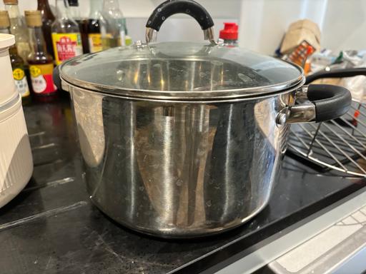 Buy & Sell Nine Elms South West London - Photos for Cooking pot