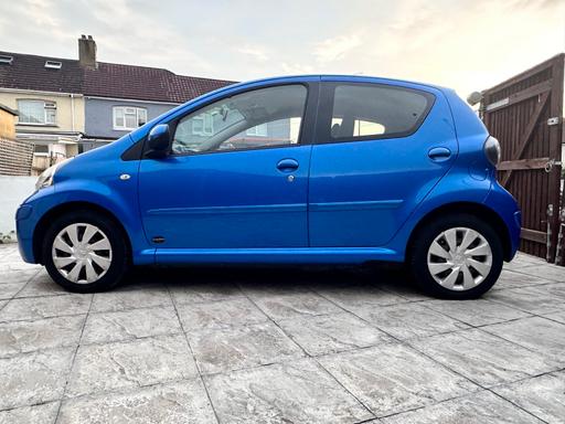 Vehicles Norbury South West London - Photos for Toyota Aygo