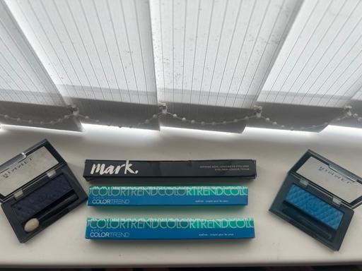 Buy & Sell Wingate County Durham - Photos for Make up bundle