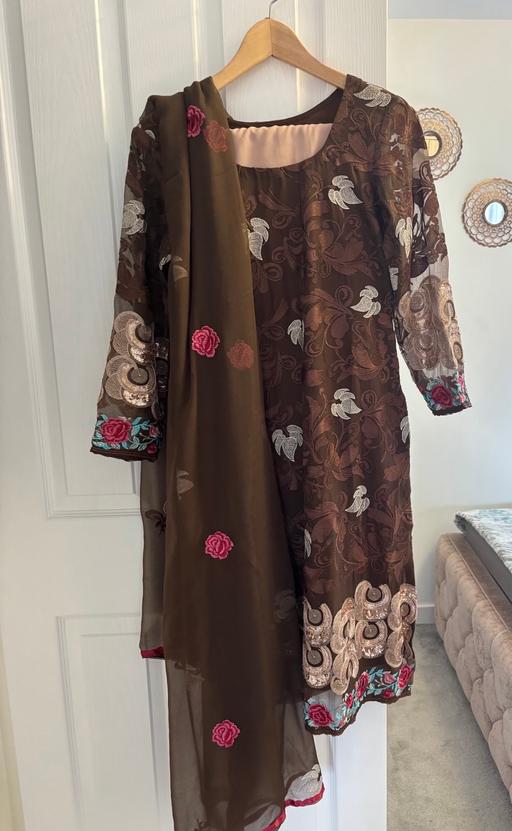 Buy & Sell Walsall West Midlands - Photos for Pakistani embroidered outfit