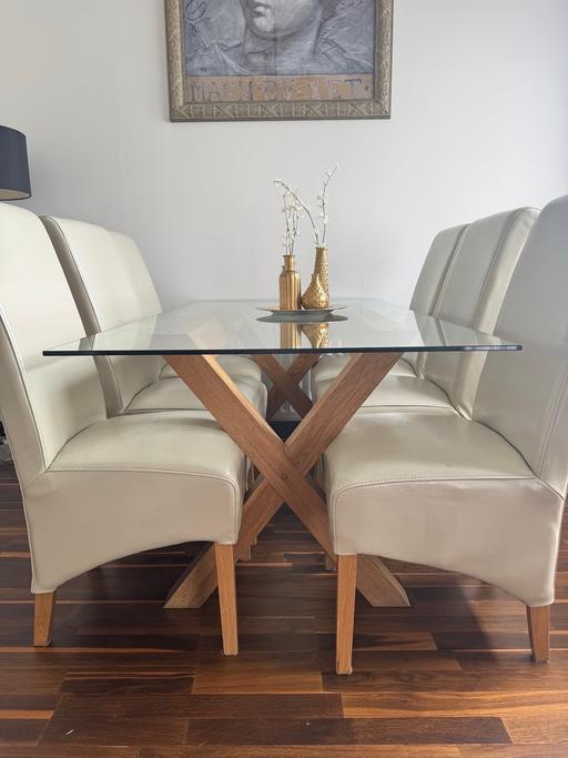 Buy & Sell East Kilbride South Lanarkshire - Photos for Dinning table 6 chairs