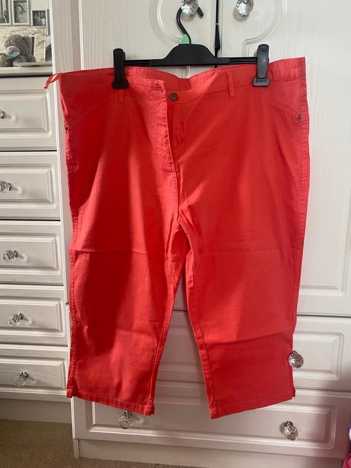Buy & Sell Bank Top Bradford - Photos for Ladies orange 3/4 trousers
