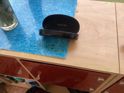 Buy & Sell Bloxwich Walsall - Photos for Vintage gucci sunglasses case