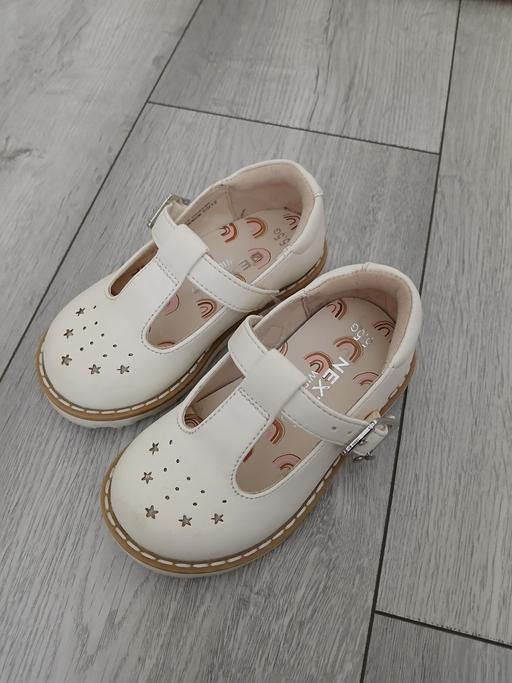Buy & Sell Brierley Hill Dudley - Photos for Girls T bar shoes