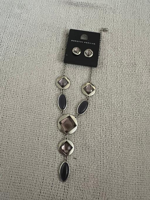Buy & Sell Hetton-Le-Hole Sunderland - Photos for Necklace & Earring Set ( New )