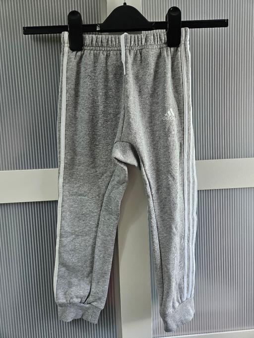 Buy & Sell Weston Point Halton - Photos for NEW age 3-4 ADIDAS joggers