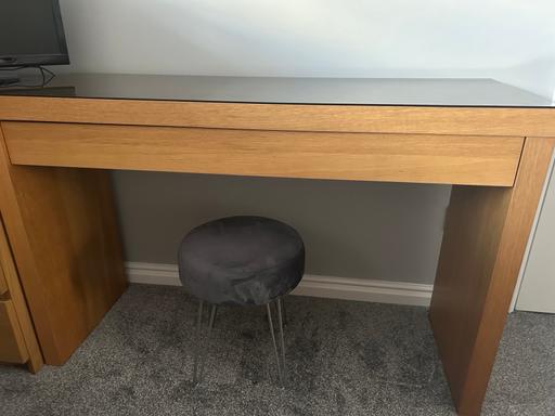 Buy & Sell Audnam Dudley - Photos for Malm oak desk and stool