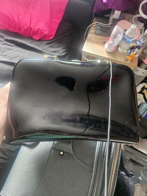 Buy & Sell Northfield Birmingham - Photos for 👜 Bessie Black Patent Handbag