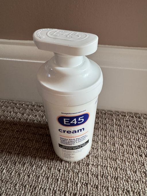 Buy & Sell New Eltham South East London - Photos for Brand new E45 cream