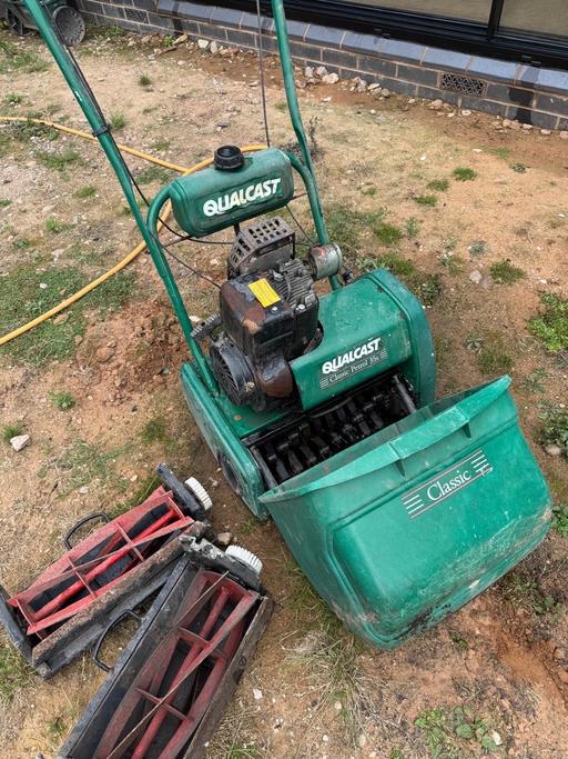 Buy & Sell Sutton Coldfield Birmingham - Photos for Qualcast Lawnmower with Scarifier attachments