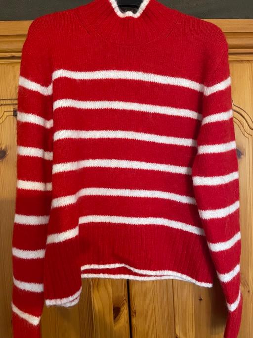 Buy & Sell Carlton Gedling - Photos for XS red white jumper