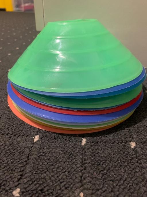 Buy & Sell Harwood Bolton - Photos for 14 cones