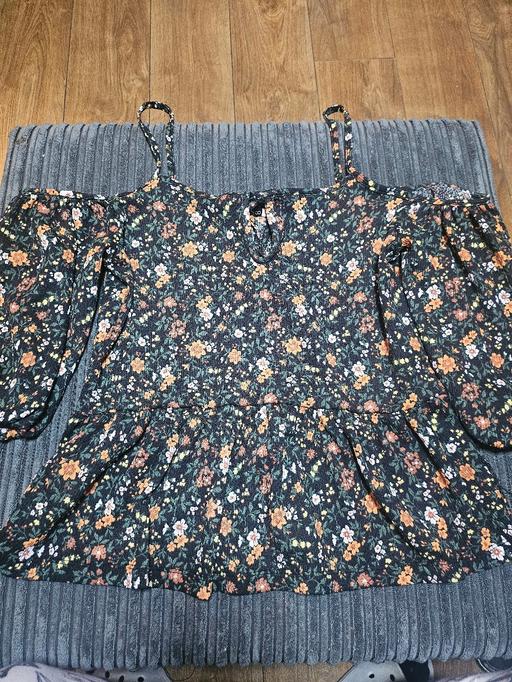 Buy & Sell Northfield Birmingham - Photos for 🌼 Pep&Co Floral Cold Shoulder Top