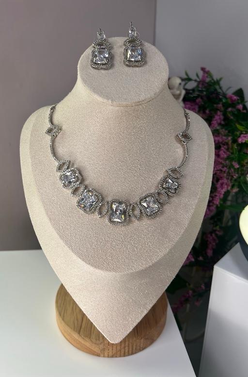 Buy & Sell Queniborough Charnwood - Photos for Silver Plated American Daimond Set